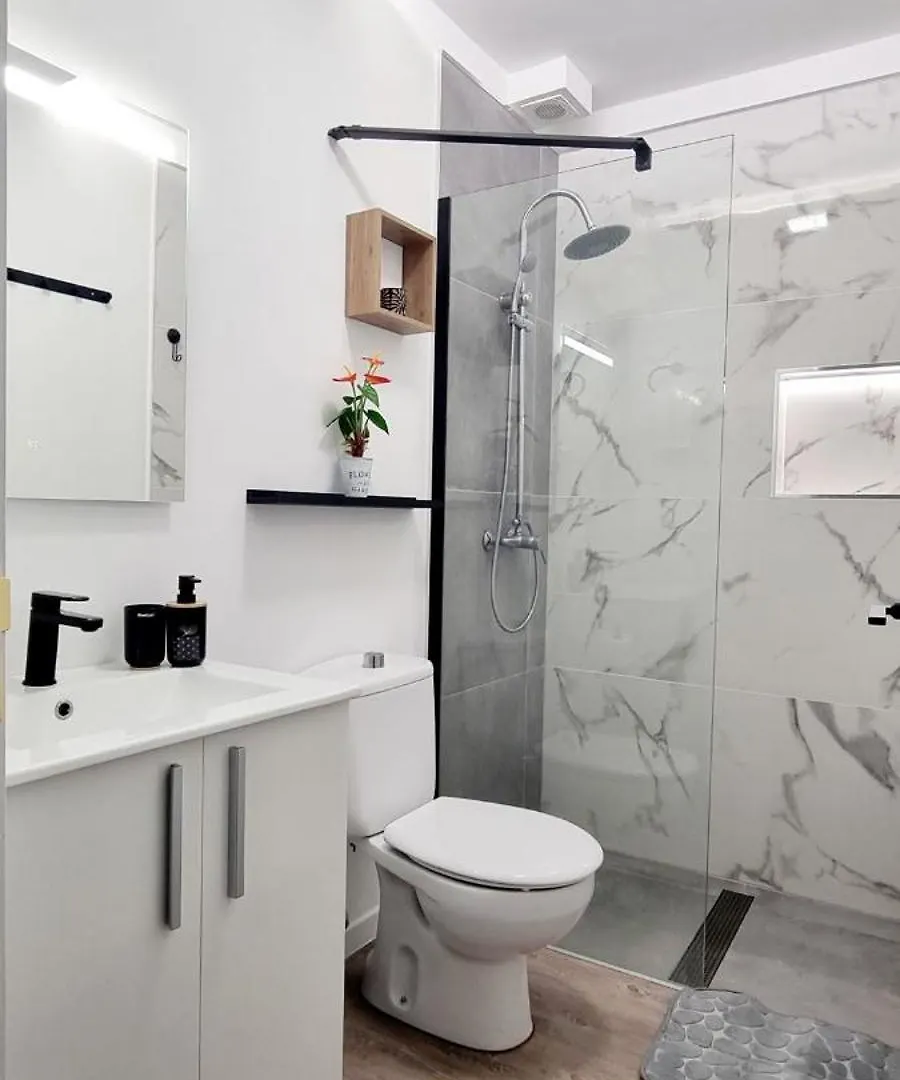 Almar We Go Puerto Santiago! Private Rooms In Modern Shared Apartment - Habitaciones Privadas En Piso Compartido بويرتو دي سانتياغو إسبانيا