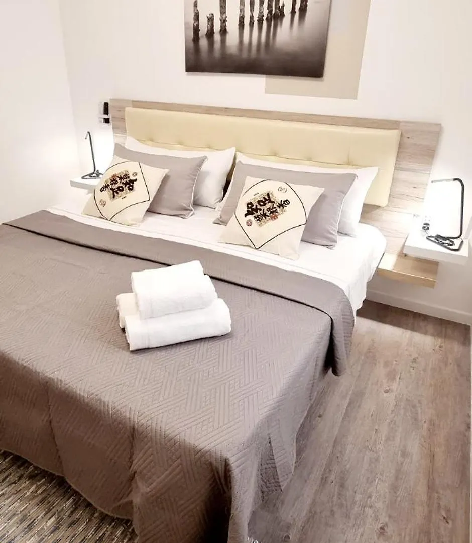 Almar We Go Puerto Santiago! Private Rooms In Modern Shared Apartment - Habitaciones Privadas En Piso Compartido بويرتو دي سانتياغو بيت ضيافة